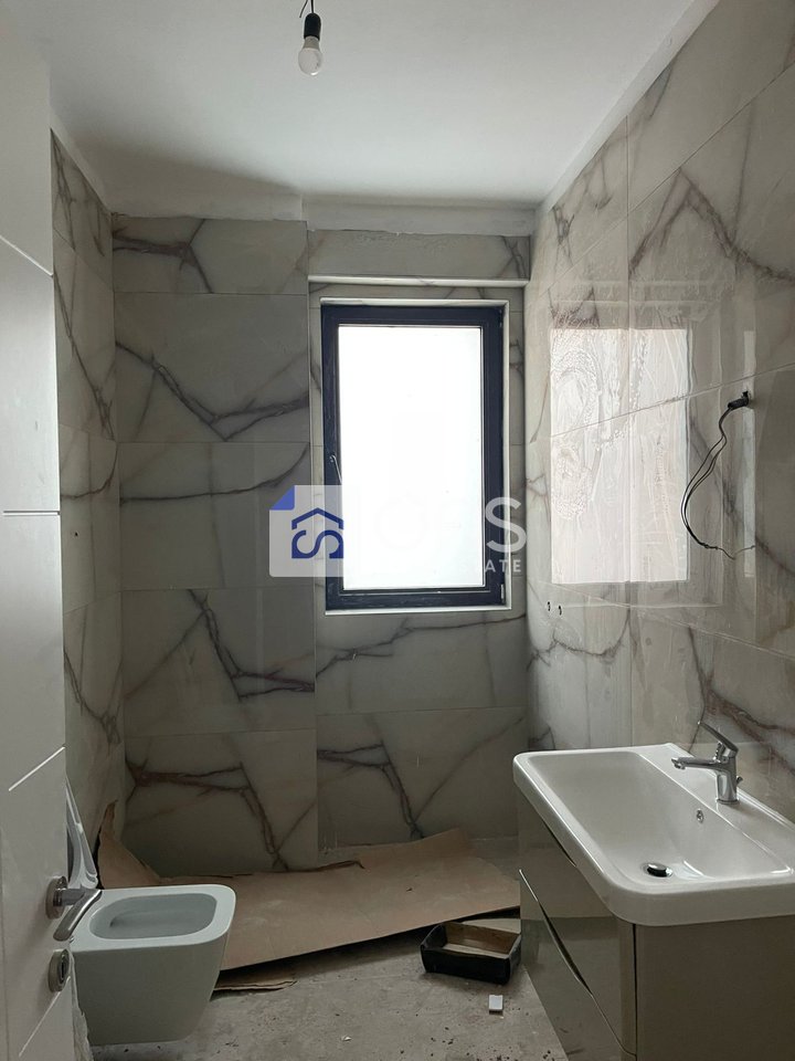 Appartamento 2+1 in affitto vicino a Myslym Shyri