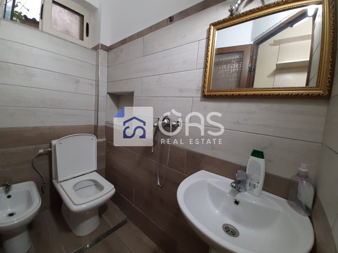 Appartamento 1+1 in affitto in via Siri Kodra, Tirana - €450 | 55 m²