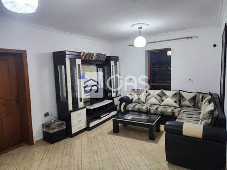 Appartamento 3+1 in Affitto a Istituto, Tirana - 400€ | 90 m²