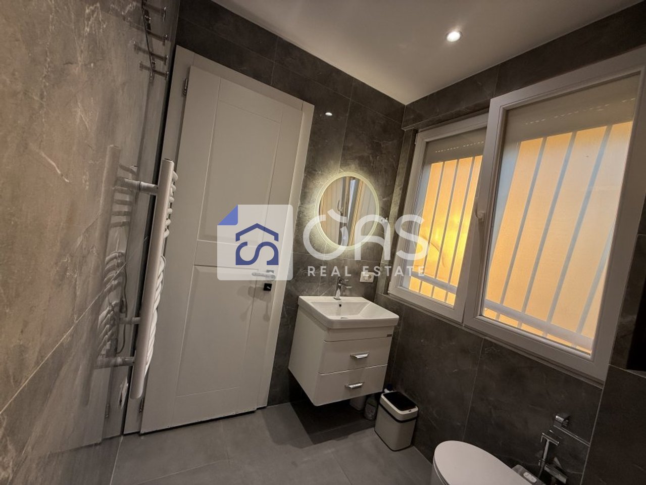 Appartamento 2+1+2 in affitto a Casa Italia, Tirana - 800€ | 112 m²
