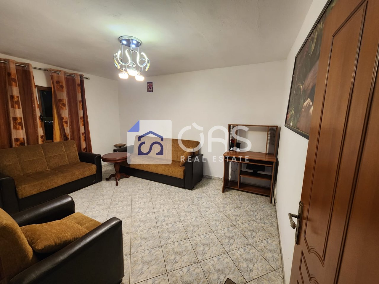 Appartamento 3+1 in Affitto a Istituto, Tirana - 400€ | 90 m²
