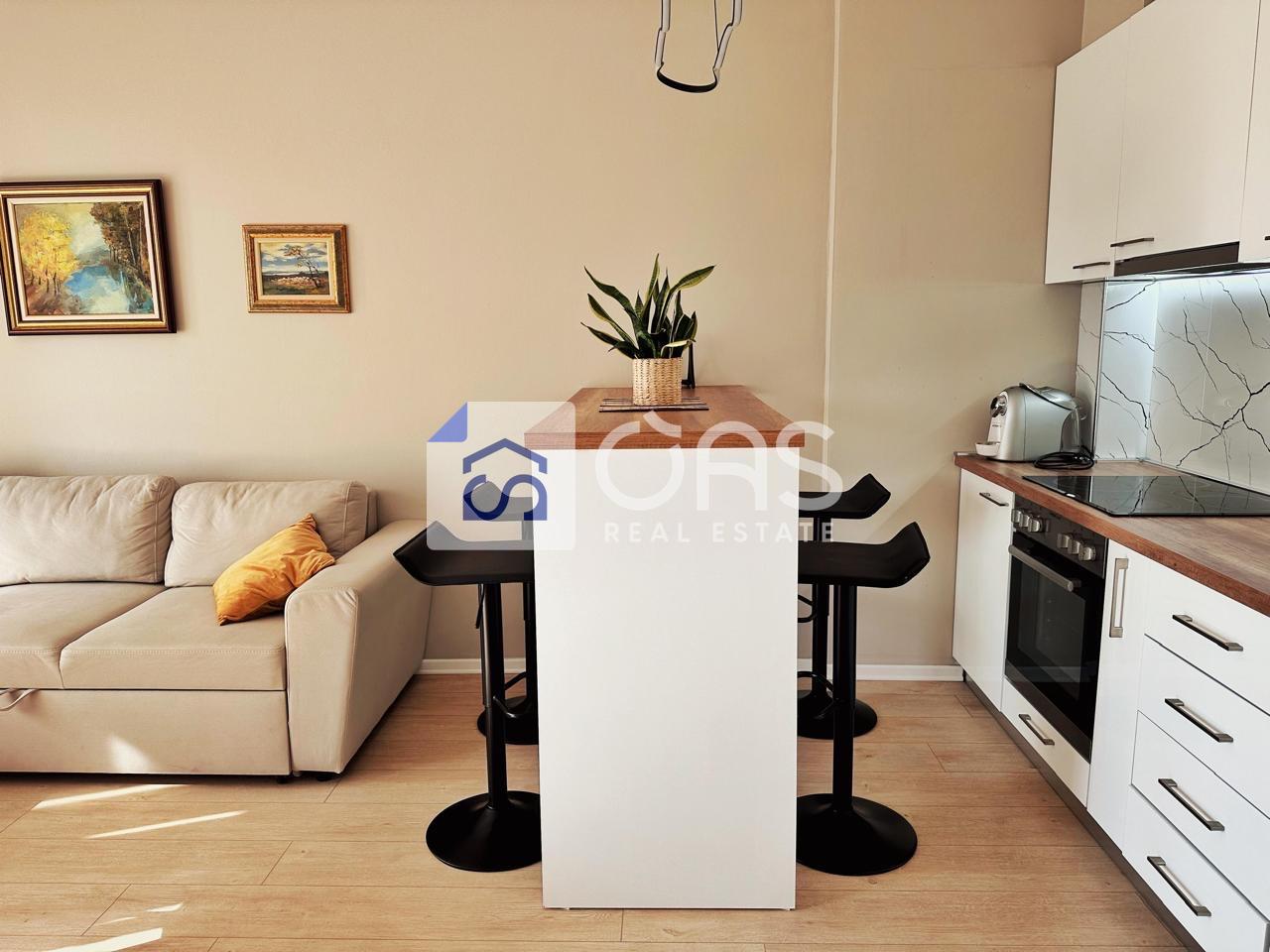 Si affitta appartamento 1+1 vicino alla scuola di balletto (Via Elbasani)