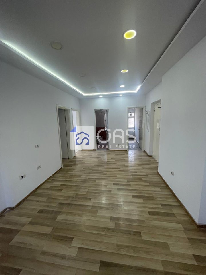 Apartment 2+1 For Rent in Libri Universitar, Tirana - 700€ | 70 m²
