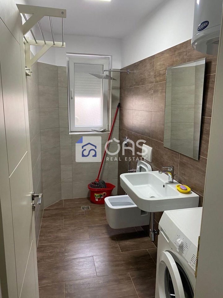Appartamento 2+1 in affitto a Xhamllik, Tirana - 550€ | 80 m²