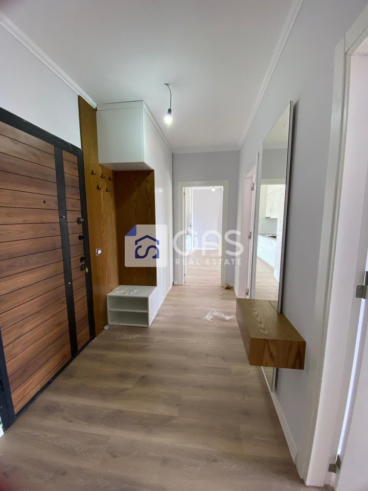 Appartamento 2+1 in affitto sul Nuovo Boulevard, Tirana - 550€ | 90 m²