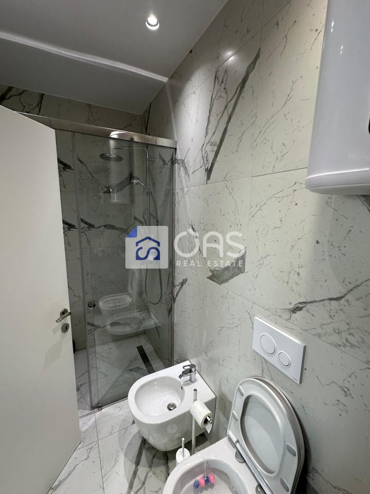 Apartament 3+1 Me Qira në Astir (Eglo, Future Home Residence), Tiranë - 999€ | 126 m²