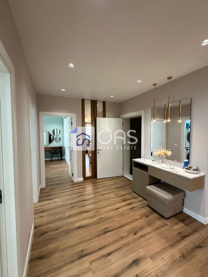 Apartament 3+1 Me Qira në Astir (Eglo, Future Home Residence), Tiranë - 999€ | 126 m²