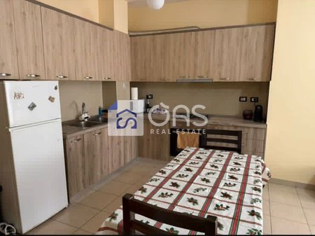 Jepet me qera apartament 2+1 tek Liqeni i Thate