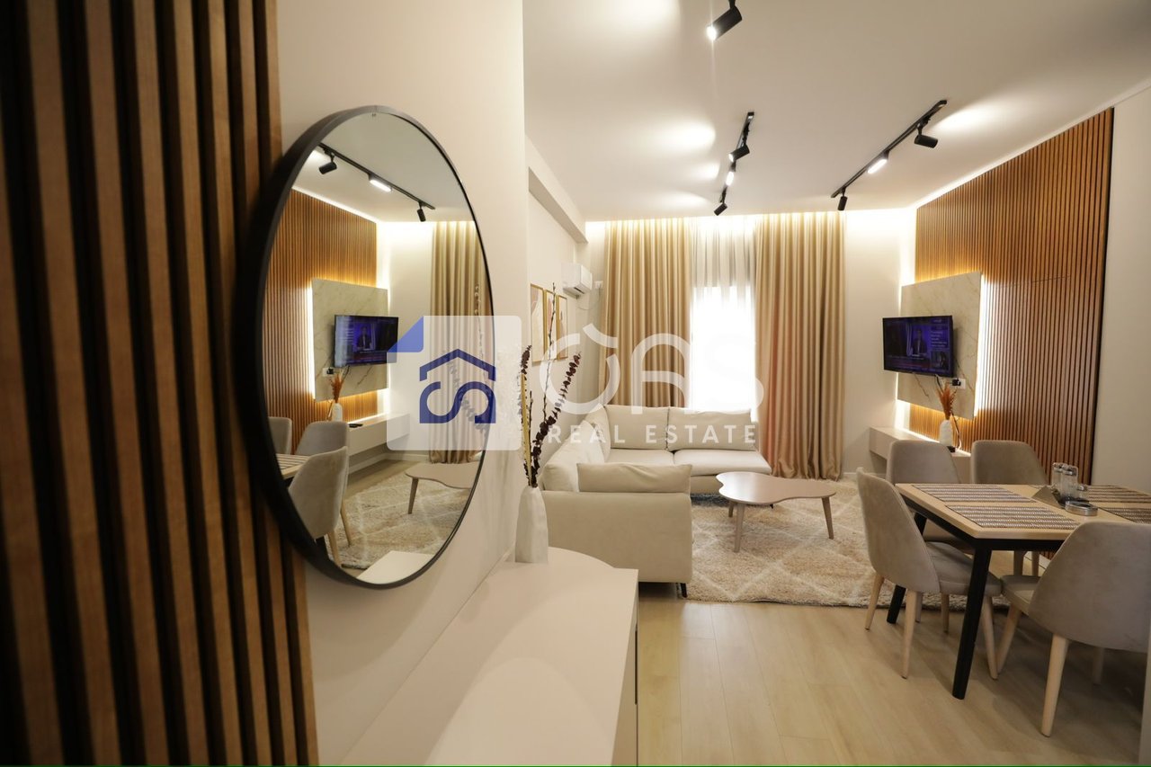 Jepet me qira apartamenti 2+1  Kinostudio