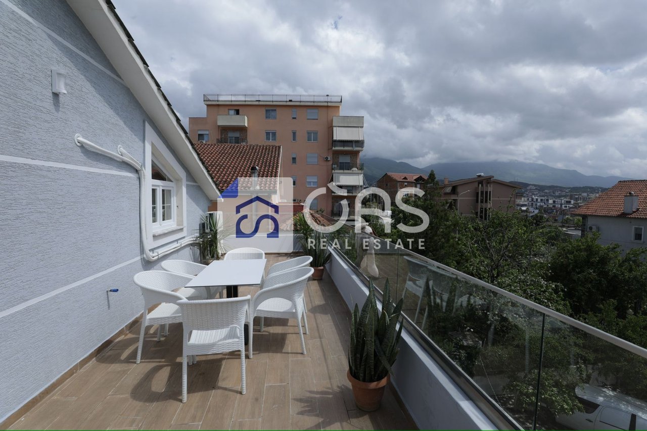 Jepet me qira apartamenti 2+1  Kinostudio