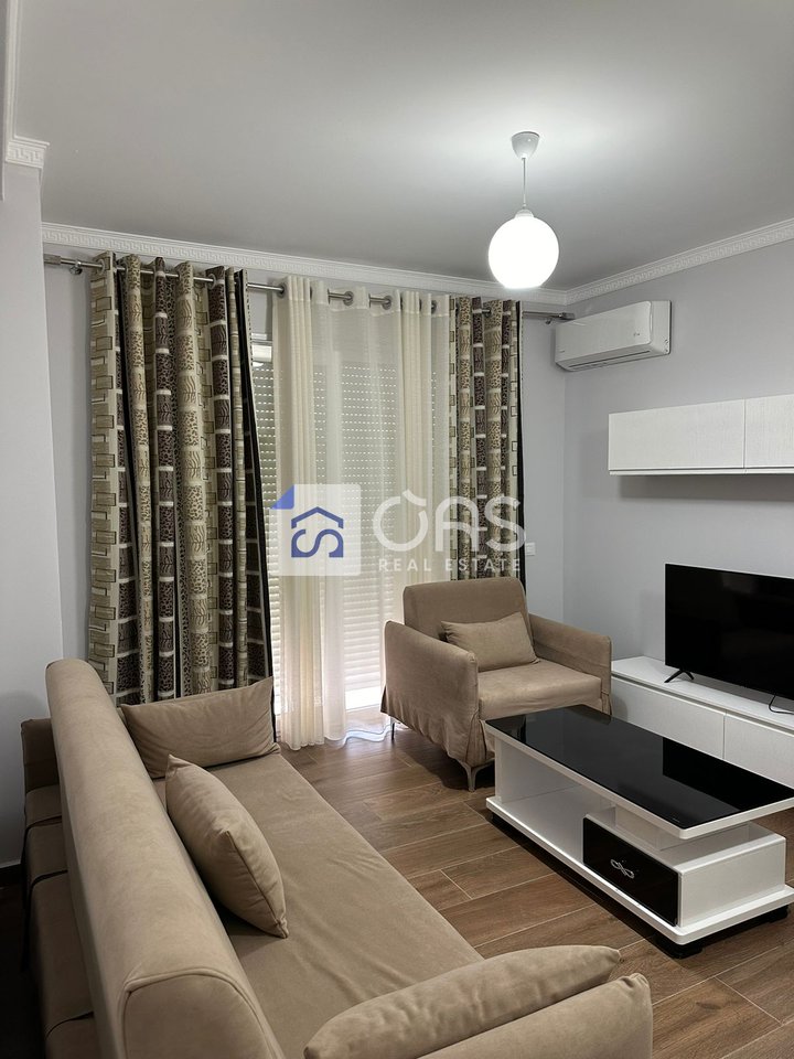 Jepet me qera apartament 1+1 Ne Astir