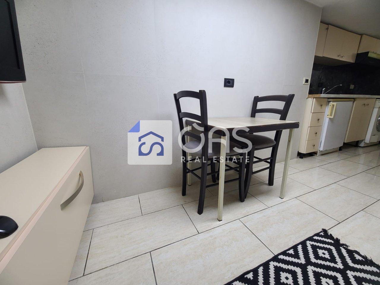 Si affitta GASONIERA 1+1 5 MAGGIO (Vicino a Concord)