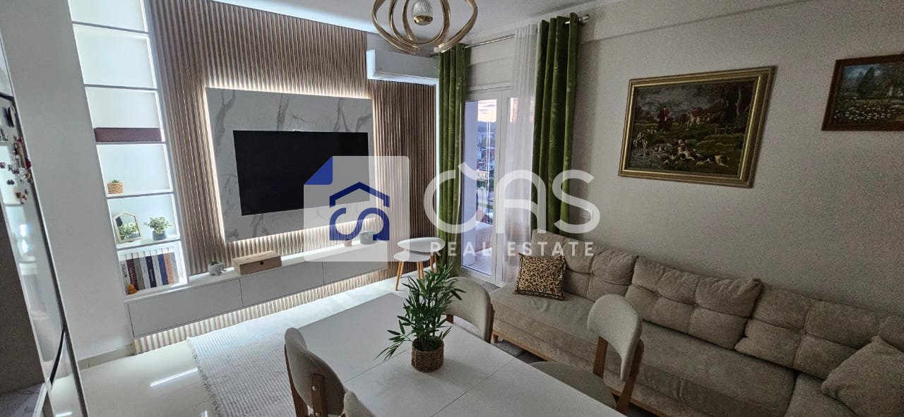 2+1 apartment for rent in Old Customs