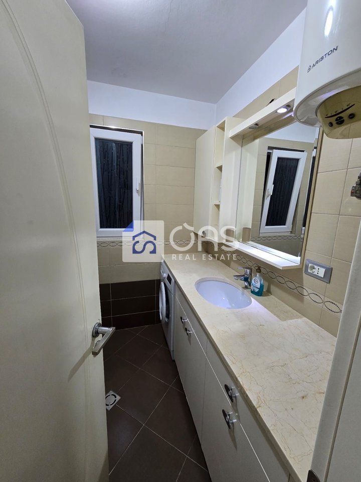 Jepet apartament me qera 1+1 Vasil Shanto