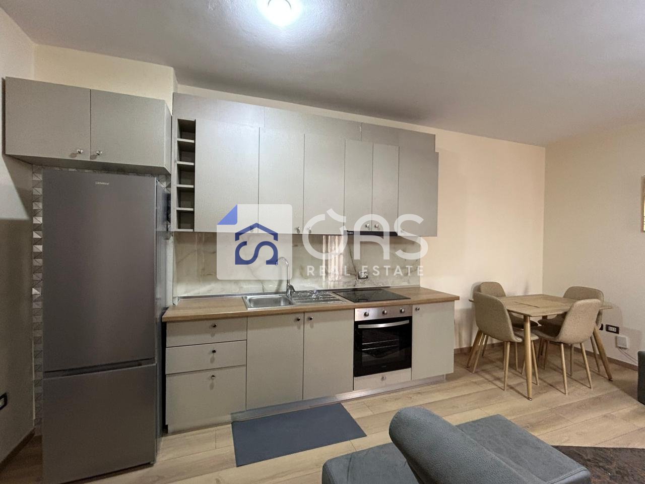 Jepet me qera apartament 2+1 tek Delijorgji