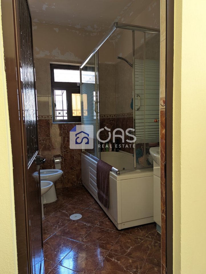 Shitet vile 3 Kateshe ne Don Bosko.