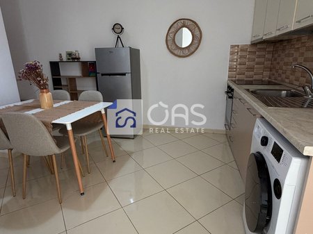 Jepet apartament me qera 1+1 5 Maj