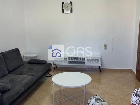 Jepet Apartament me qera 1+1 Ne Porcelan