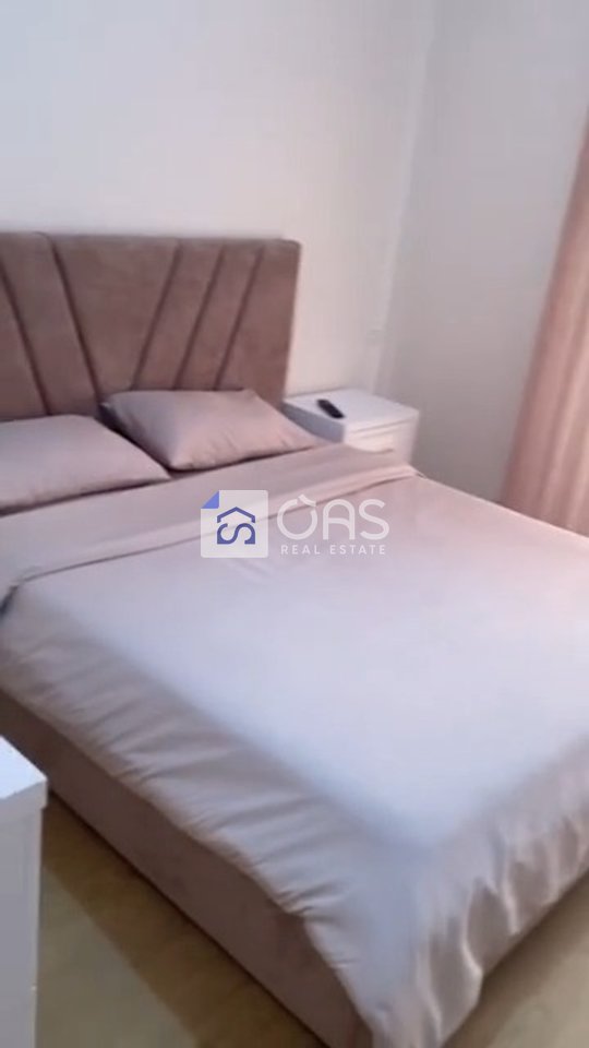 Jepet me qira apartamenti 1+1 Ne Astir