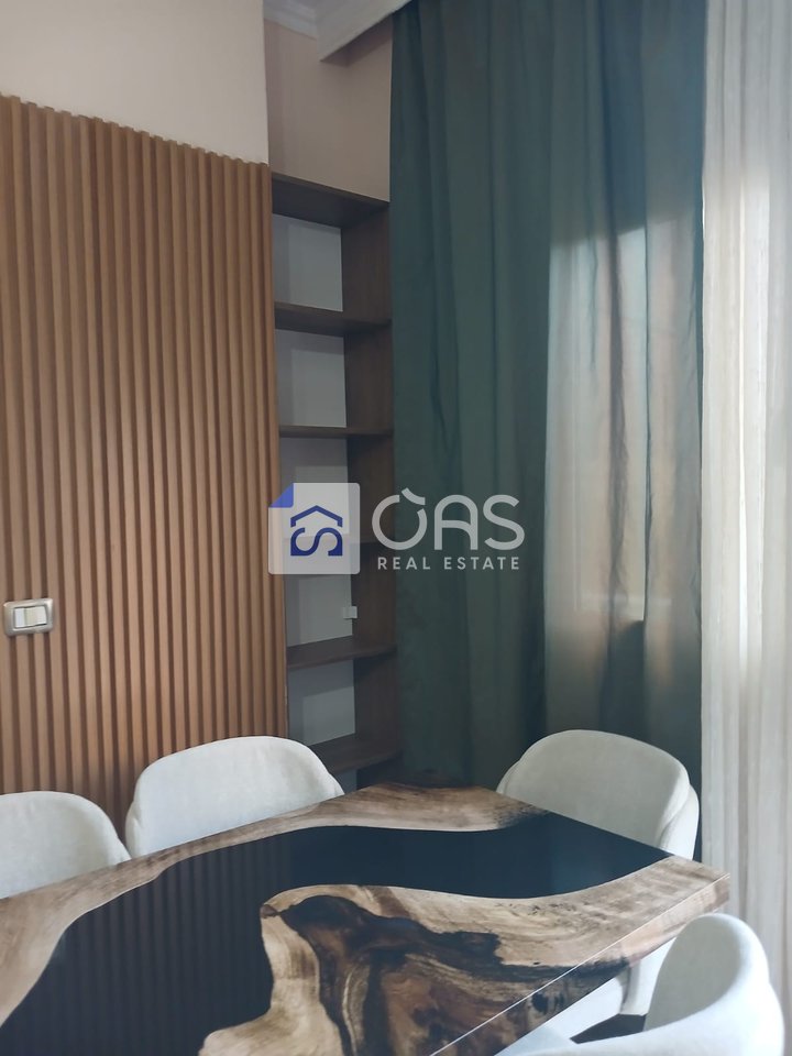 Jepet apartament me qera 1+1 selvia