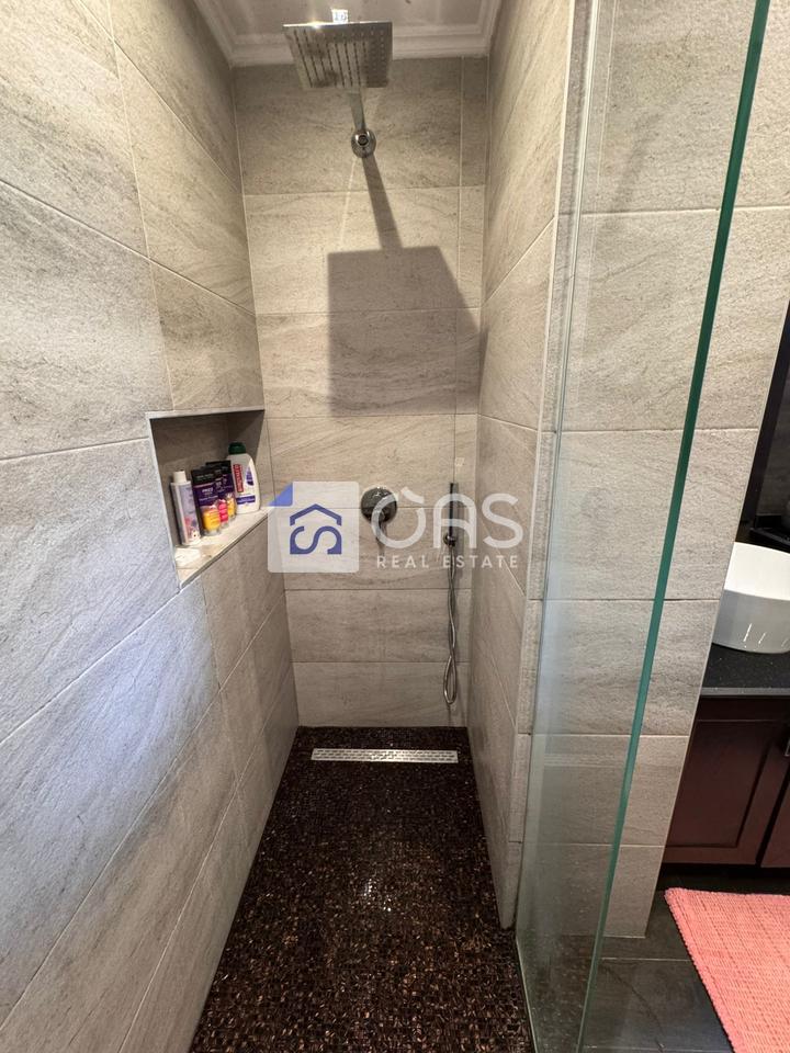 Jepet APARTAMENT me qera 2+1 Rr Kavajes