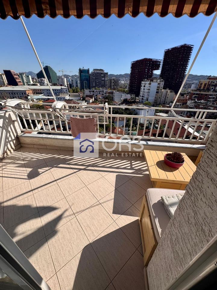 Jepet APARTAMENT me qera 2+1 Rr Kavajes