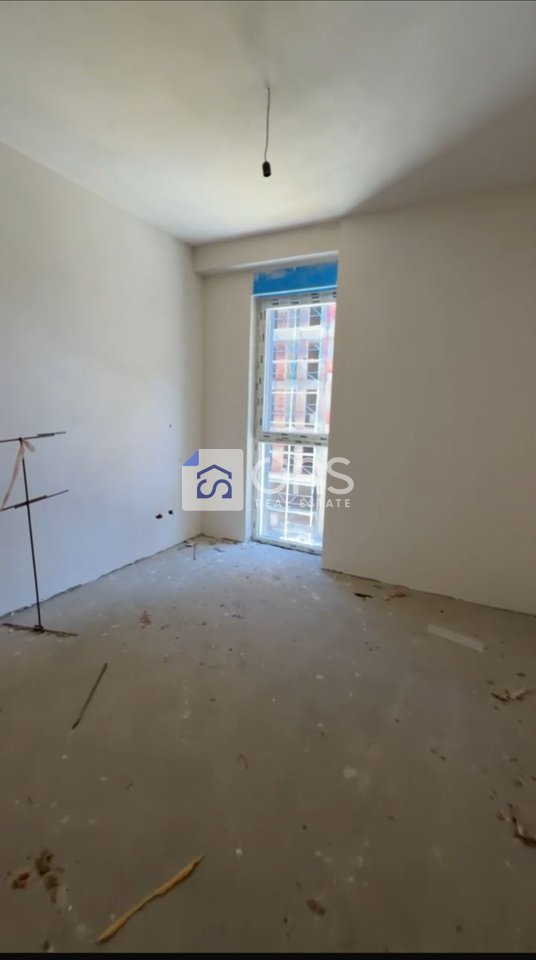 Shitet apartament 3+1 ne Bulevardin e Ri  " Orbital 3 ".