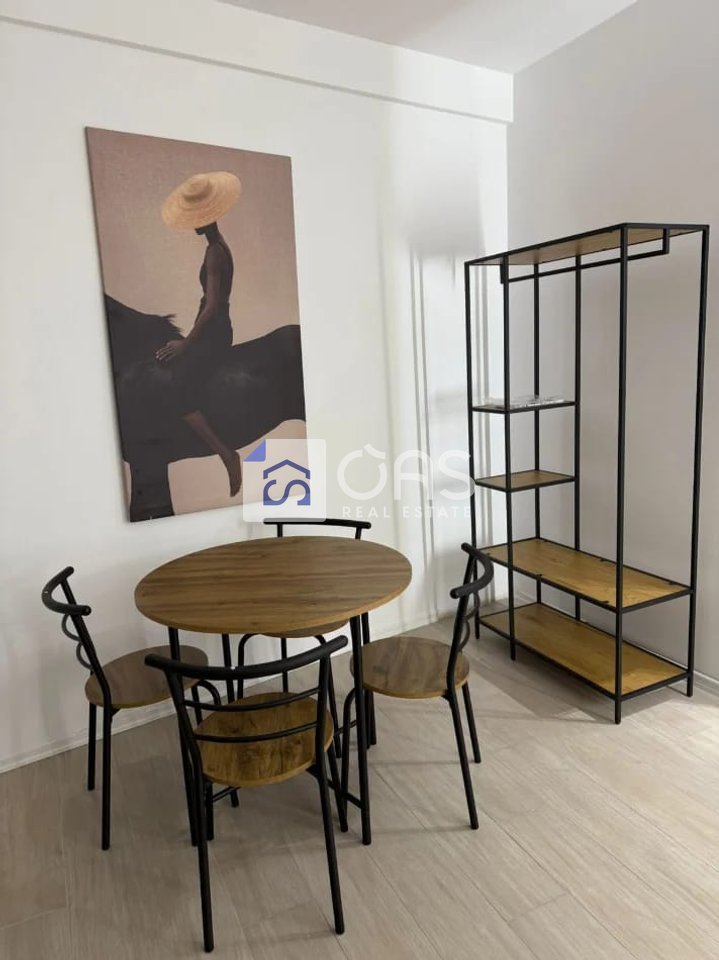 Studio apartment for rent in 5 Maj