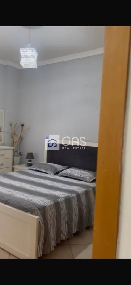 Jepet apartament me qera 2+1 Ish Praku