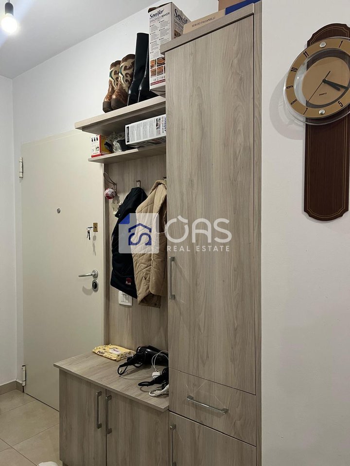 Jepet apartament me qera 1+1 21 Dhjetori