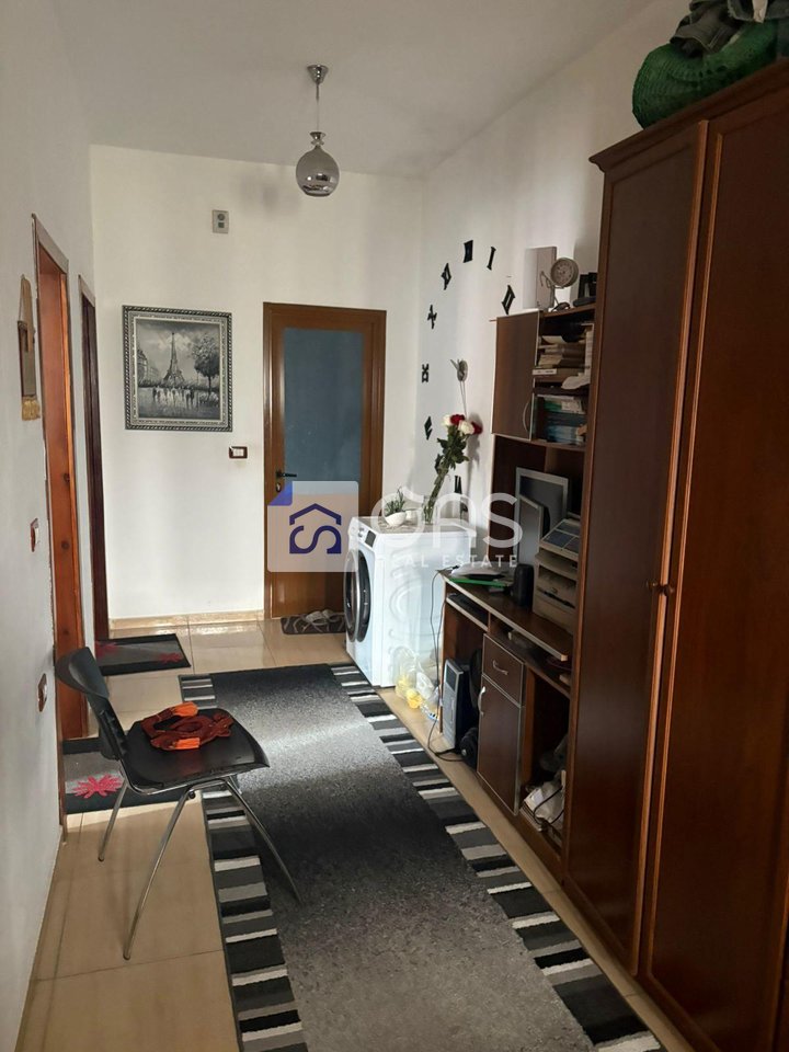 Jepet  me qera APARTAMENT 2+1   ALLIAS (tek posta)