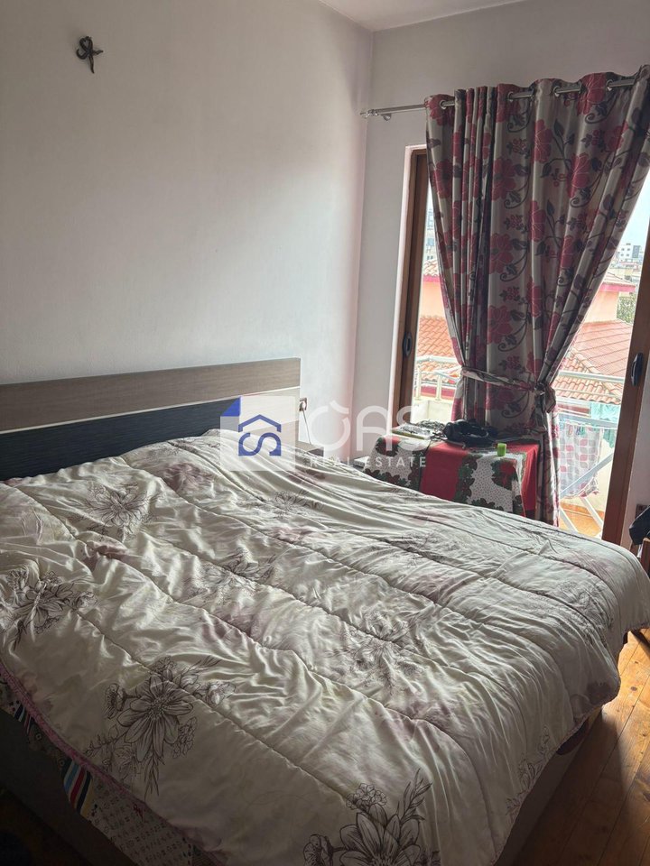 Jepet  me qera APARTAMENT 2+1   ALLIAS (tek posta)