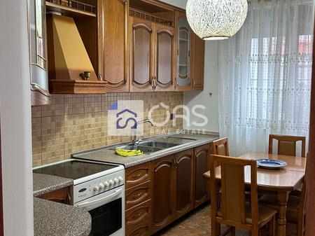 Jepet apartament me qera 1+1 vasil shanto  (cmimi okazion)