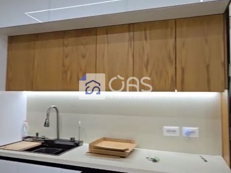 Jepet apartament me qera 2+1 tek Fusha e Aviacionit