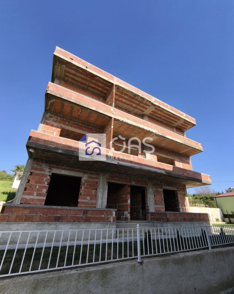 Shitet ndertesa 4 kateshe  PLEPA,DURRES