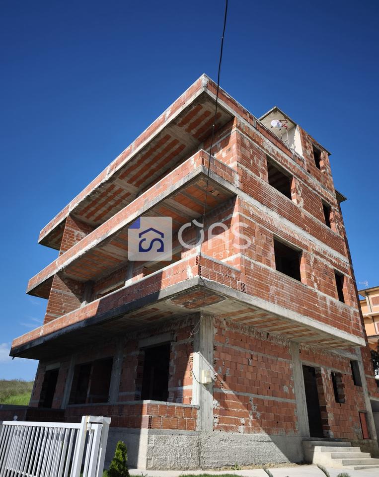 Shitet ndertesa 4 kateshe  PLEPA,DURRES