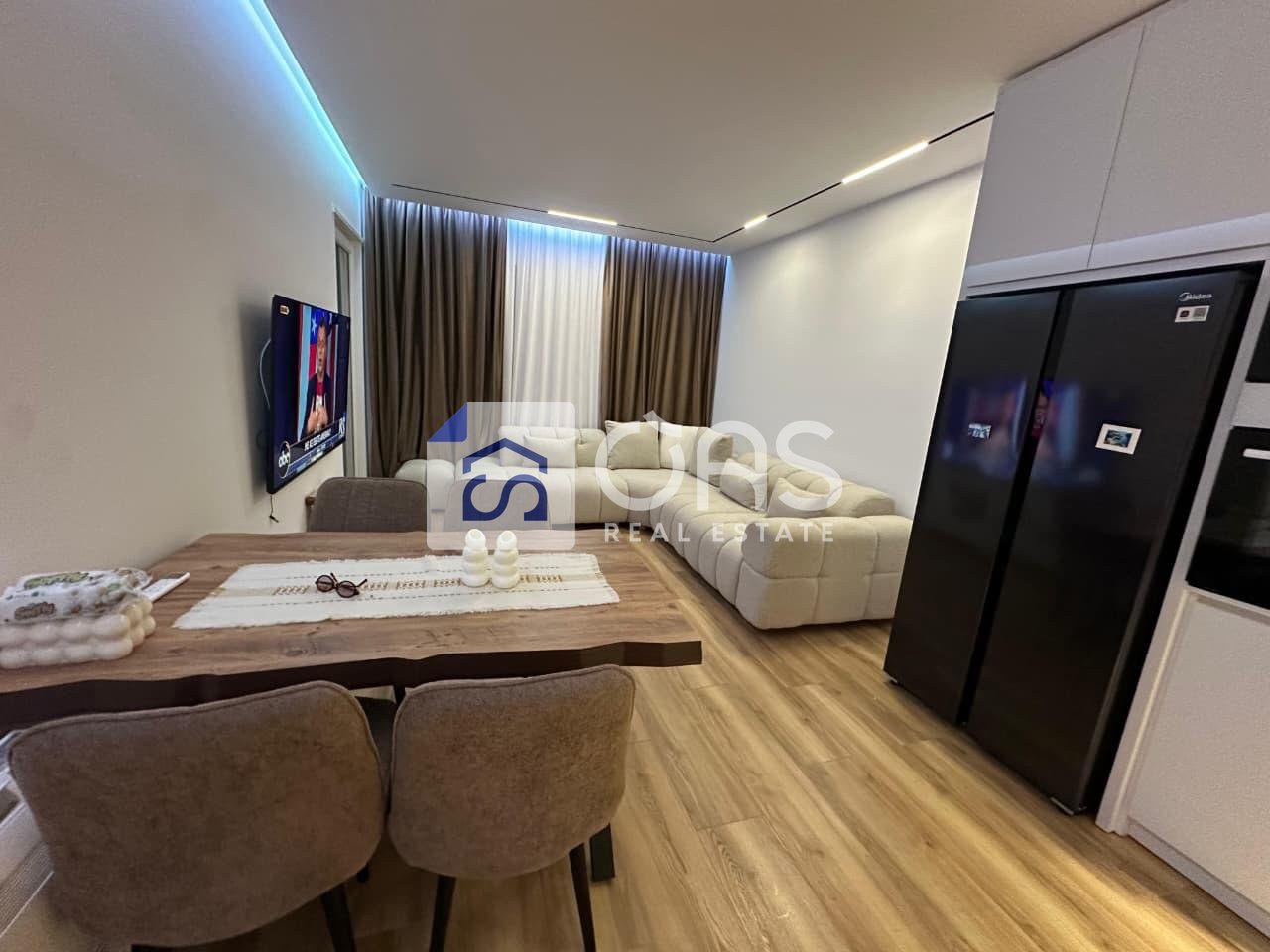 Vendesi Appartamento 2+1 complesso Universcity