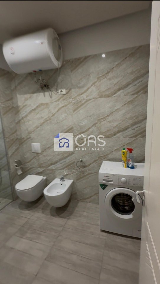 Appartamento 1+1 in affitto ad Astir con posto auto.