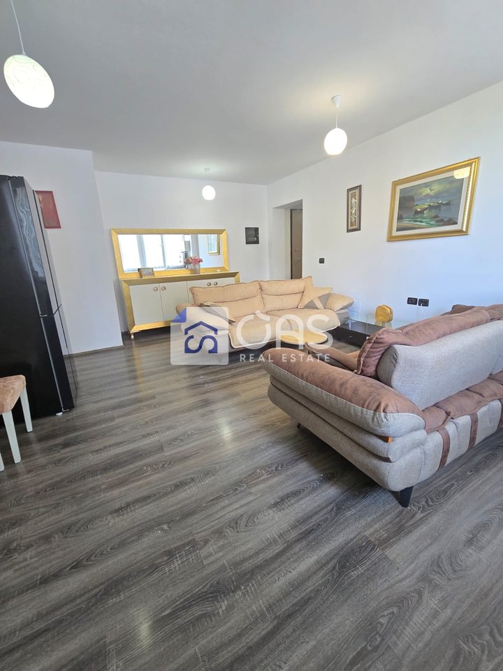 Shitet apartament  2+1 Ish Fusha Avacionit