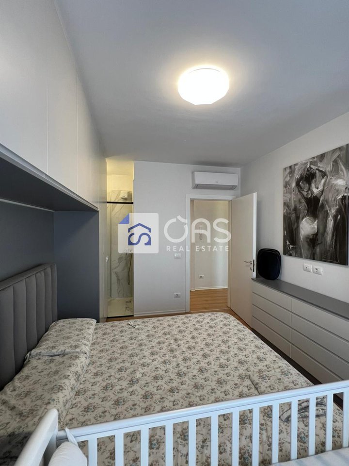 Jepet Apartment me qera 2+1+2  5 MAJ   (me 2 parkim)