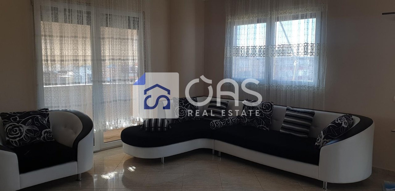 1+1 apartment for rent on Bradhyl Street