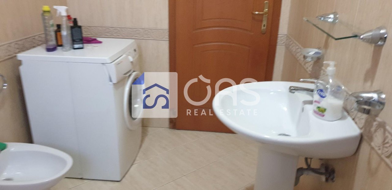 1+1 apartment for rent on Bradhyl Street