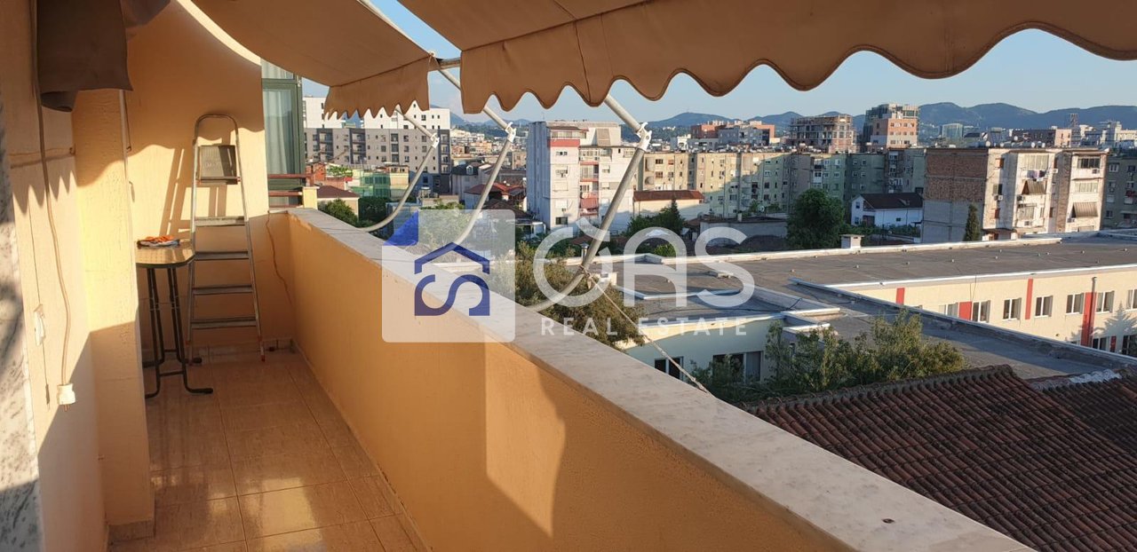 1+1 apartment for rent on Bradhyl Street