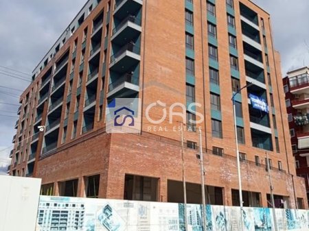 Shitet apartament 2+1 ne Paskuqan