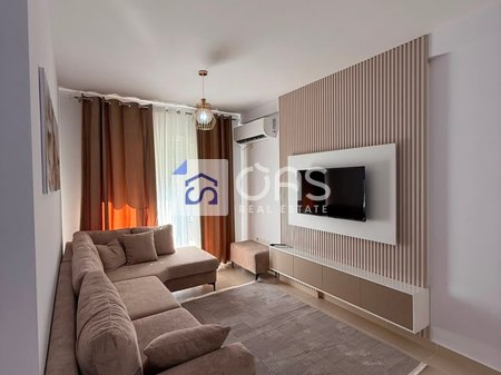 Apartment 2+1 for rent at Tregu Elektrik