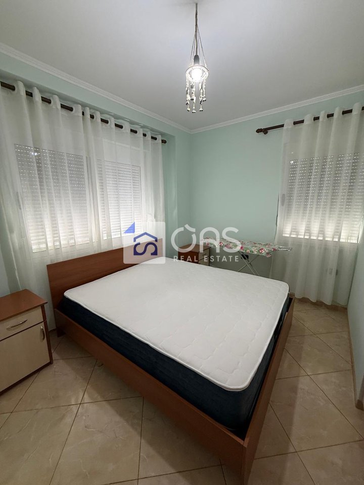 Jepet me qera apartamenti 2+1 Materniteti i ri