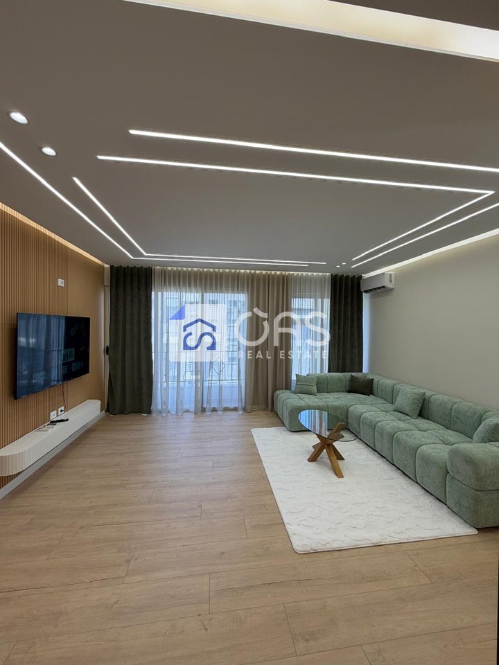 Shitet apartament 2+1 Yzberisht