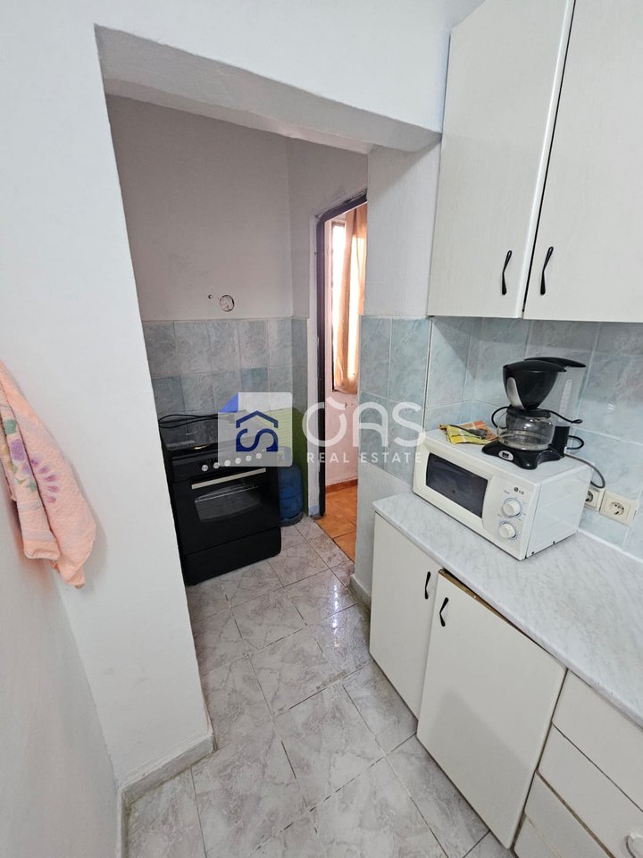 Jepet me qera apartament 1+1 te Shkolla e Baletit