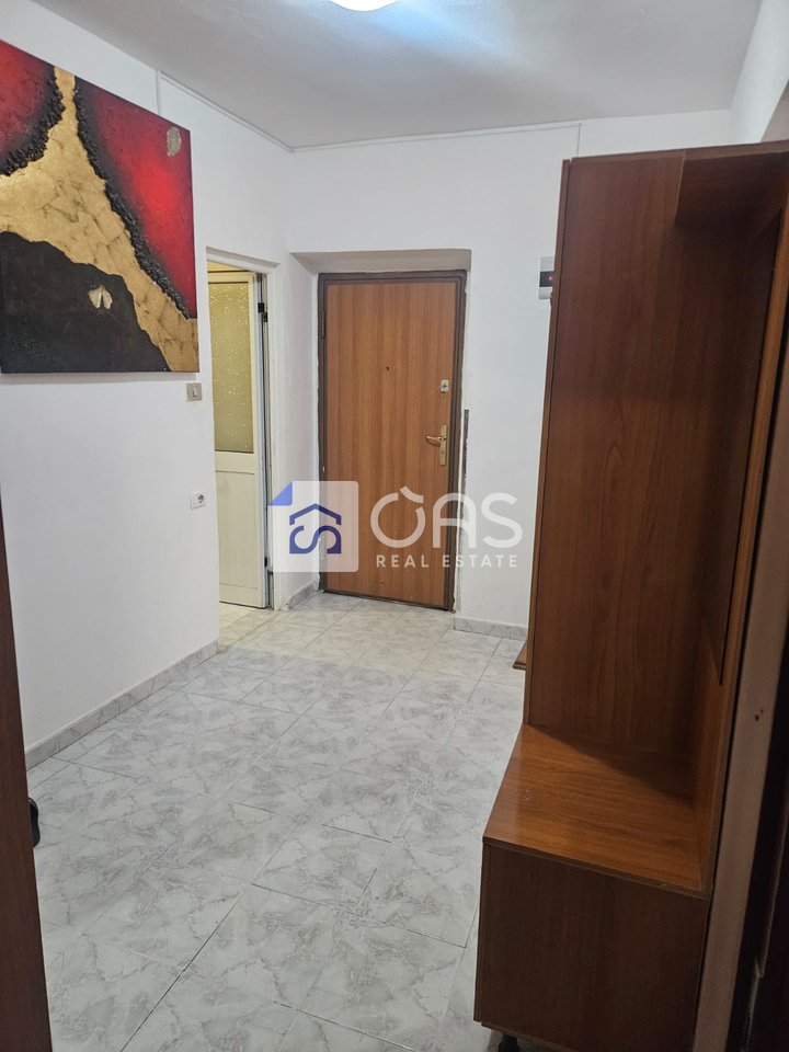 Jepet me qera apartament 1+1 te Shkolla e Baletit