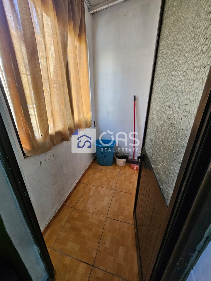 Jepet me qera apartament 1+1 te Shkolla e Baletit